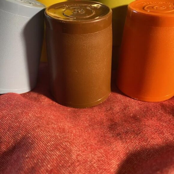 Five Tupperware cups ~ Vintage - Picture 13 of 14